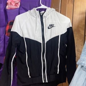 Nike windbreaker